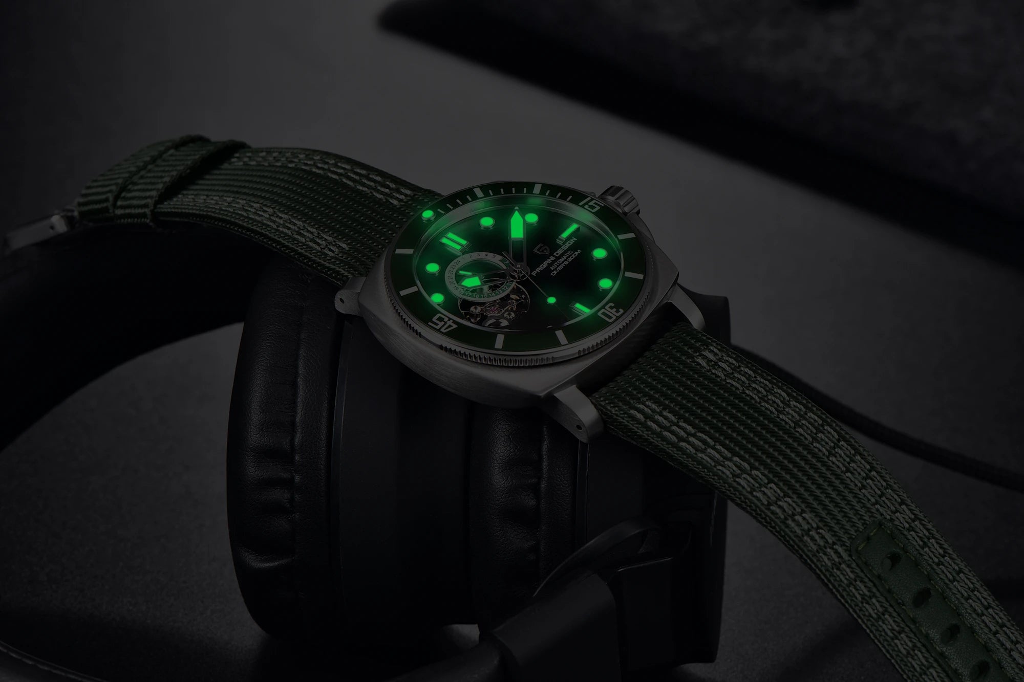 Pagani Design PD1736 "Heritage" | Relógio Automático Diver 200m em Safira & Aço Green